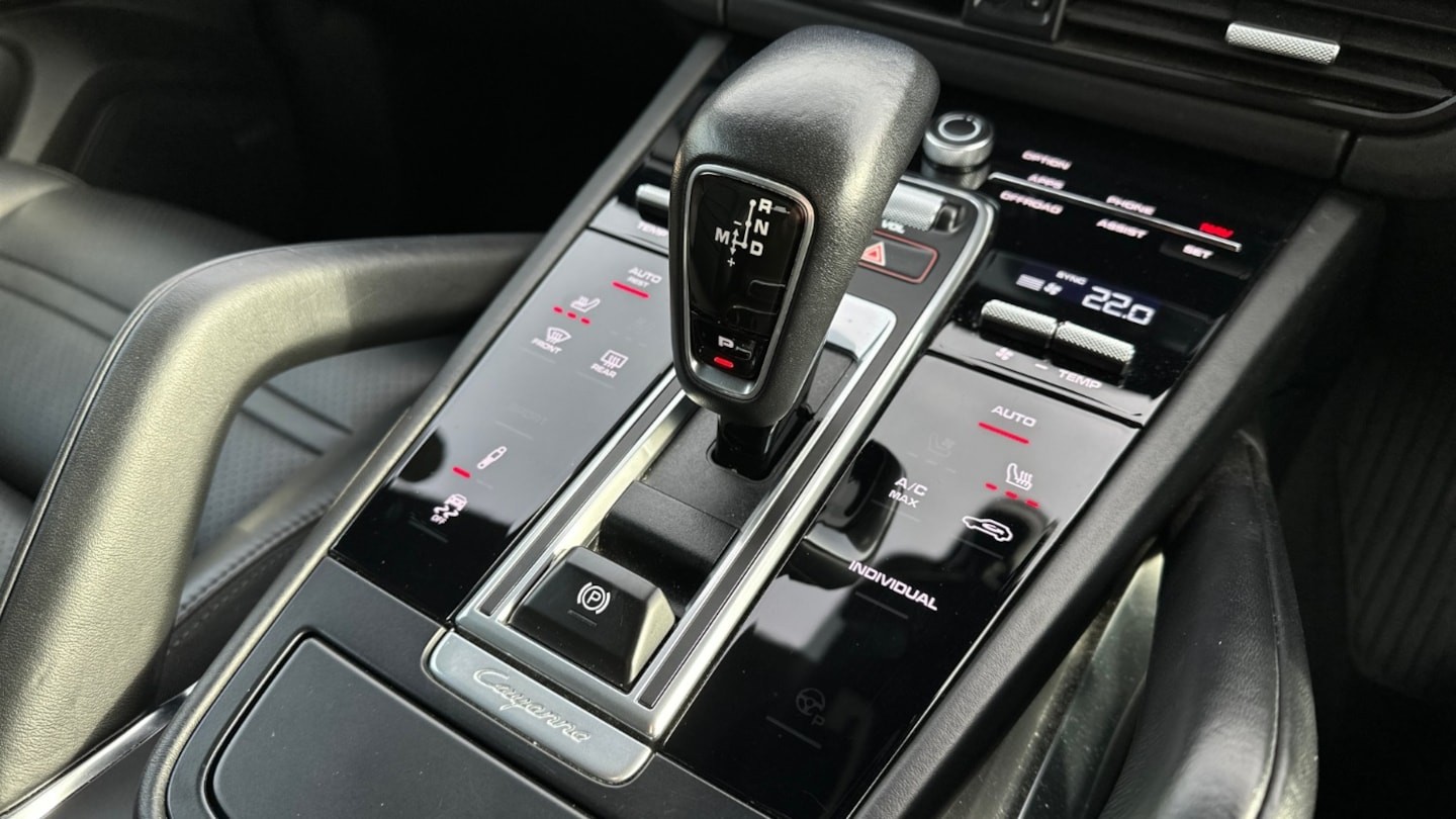 Used Porsche Cayenne for sale - 77966464: Photo 10