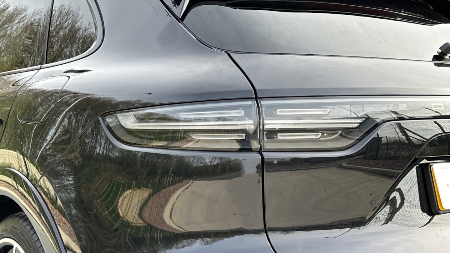 Used Porsche Cayenne for sale - 77966464: Photo 12