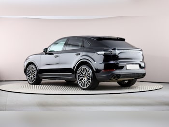 Used Porsche Cayenne 2019 for sale - 77966464: Photo