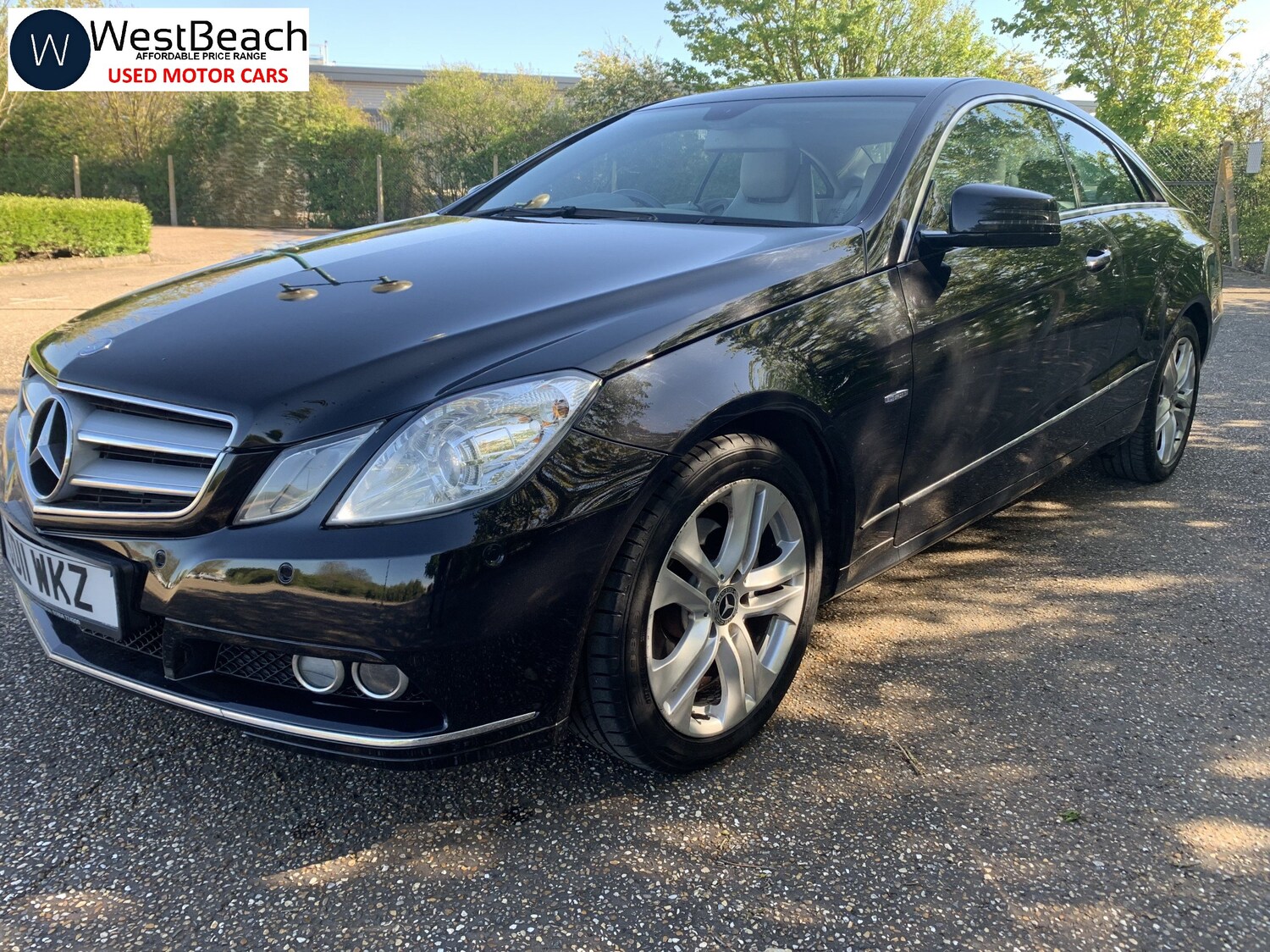 Used Mercedes-Benz E Class 2011 for sale - 77764056: Photo 12