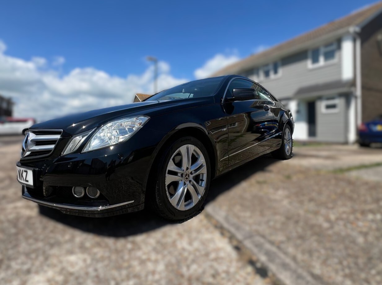 Used Mercedes-Benz E Class 2011 for sale - 77764056: Photo 23