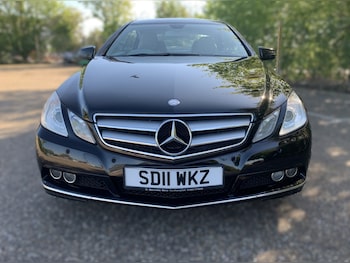 Used Mercedes-Benz E Class 2011 for sale - 77764056: Photo