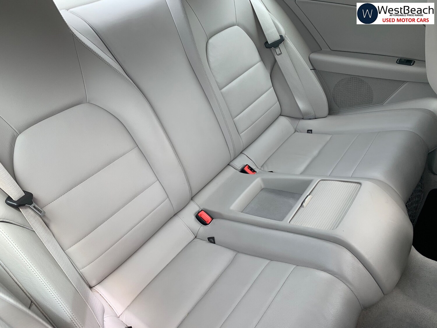 Used Mercedes-Benz E Class 2011 for sale - 77764056: Photo 9