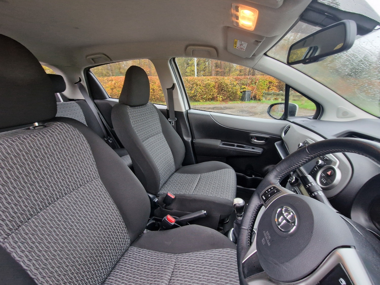 Used Toyota Yaris 2014 for sale - 77274806: Photo 13