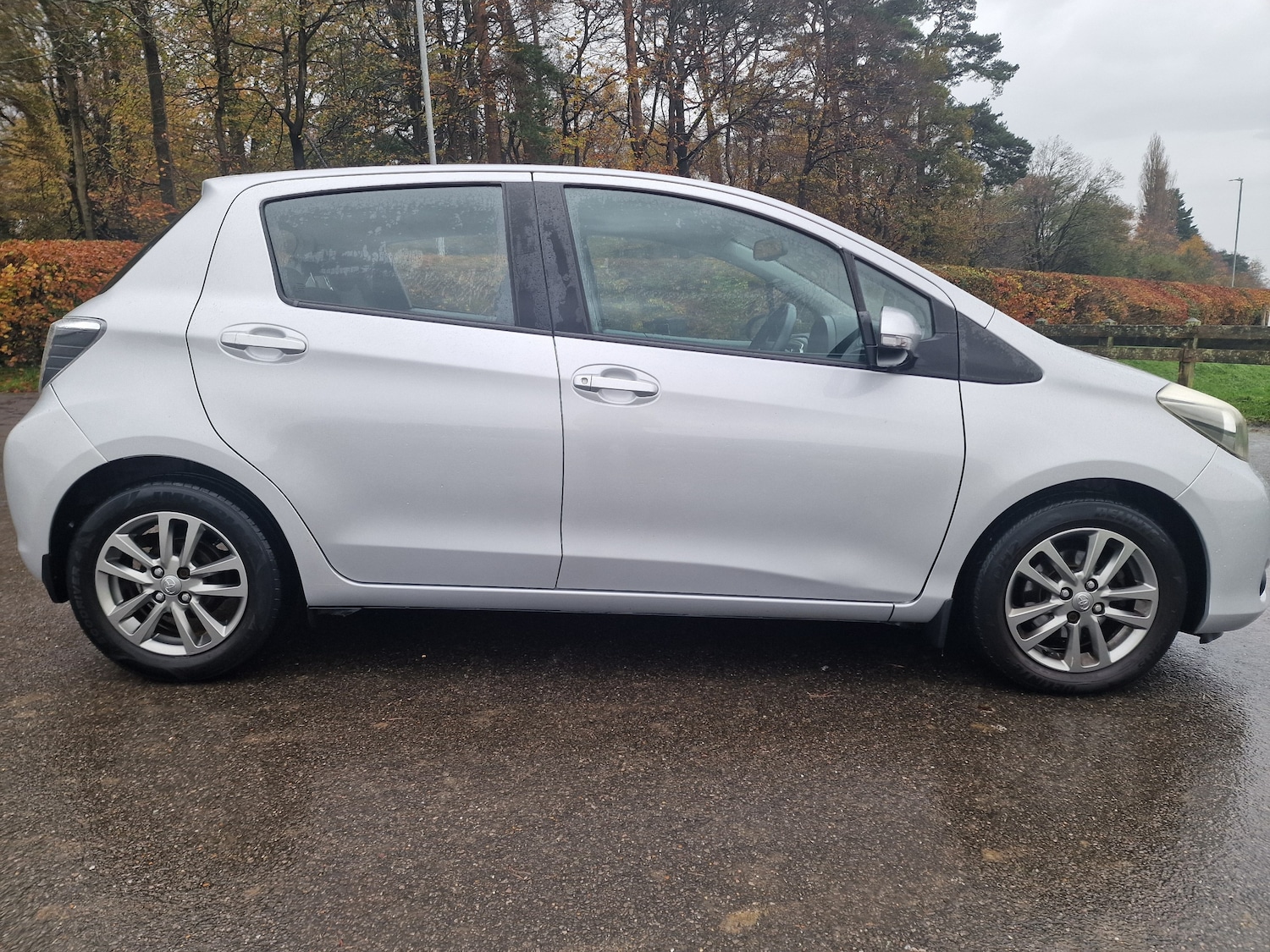 Used Toyota Yaris 2014 for sale - 77274806: Photo 7