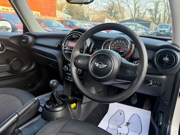 Used MINI Hatch 2017 for sale - 77942315: Photo