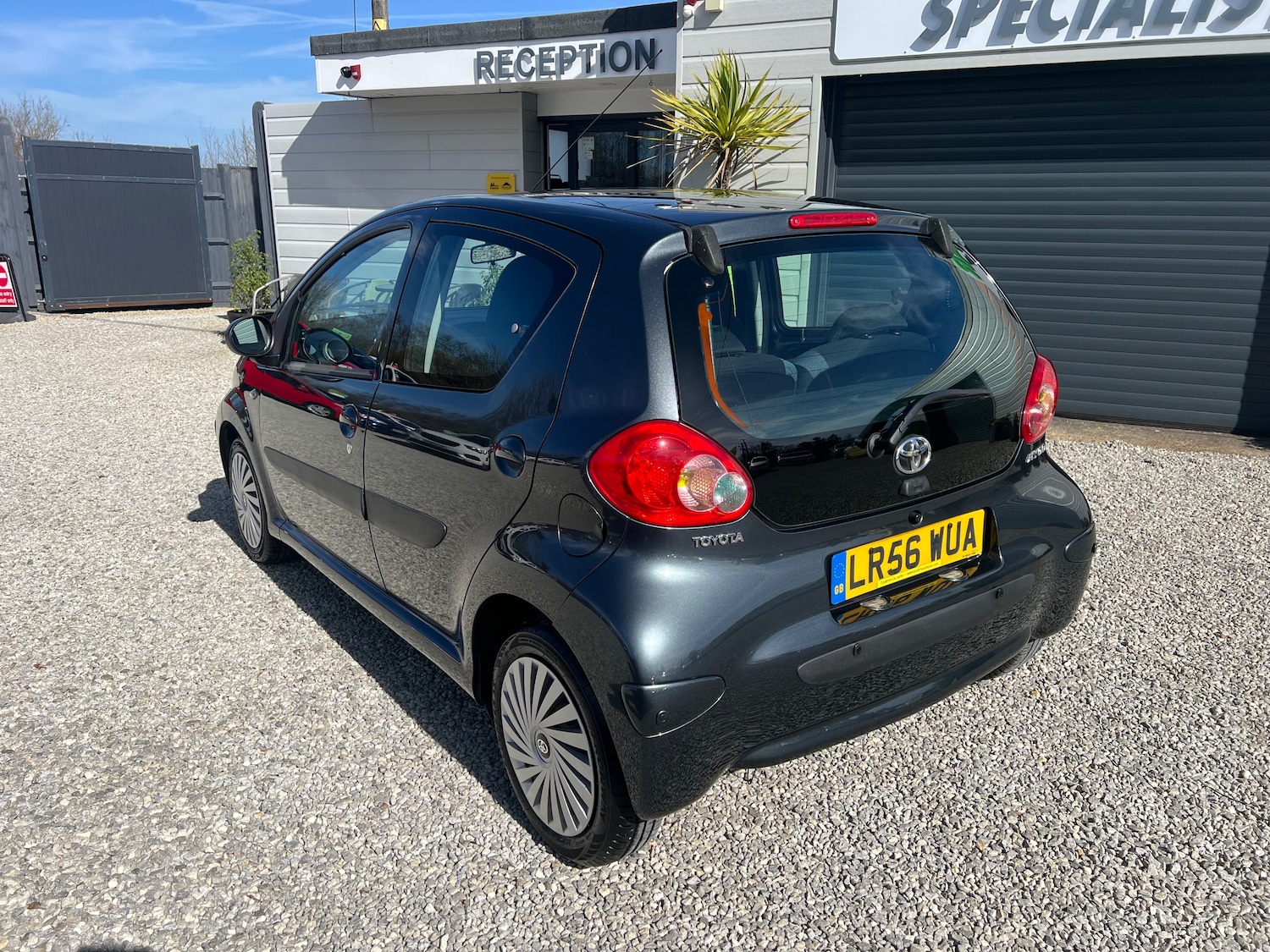 Used Toyota AYGO 2006 for sale - 77879245: Photo 2