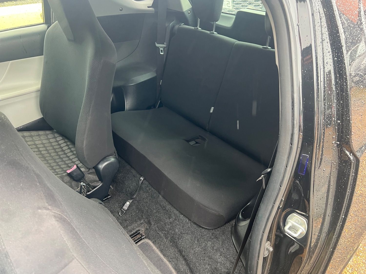 Used Toyota IQ 2012 for sale - 77927702: Photo 12