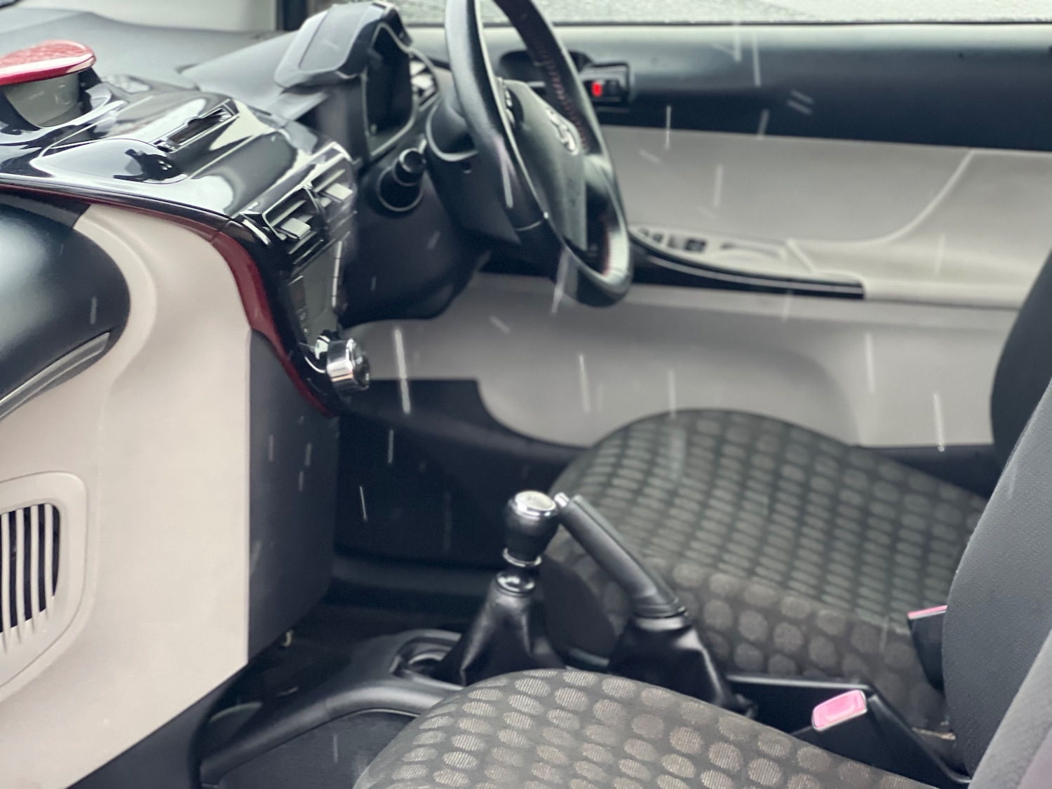 Used Toyota IQ 2012 for sale - 77927702: Photo 8