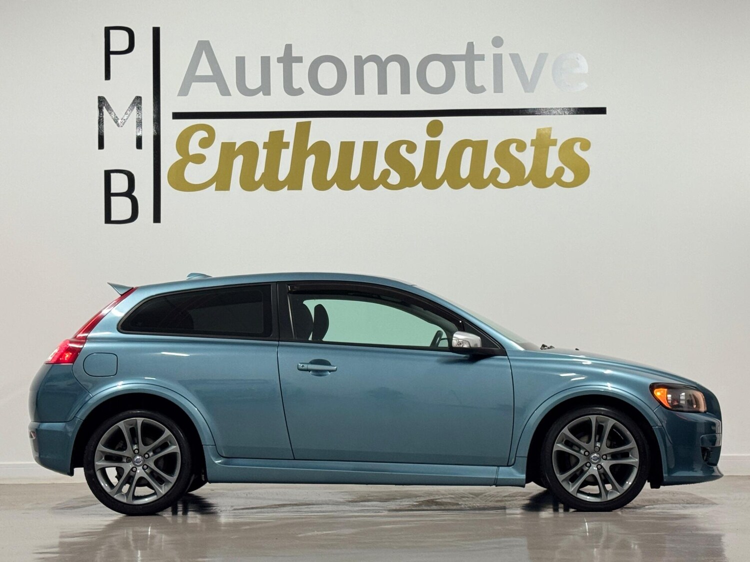 Used Volvo C30 2009 for sale - 78129078: Photo 4