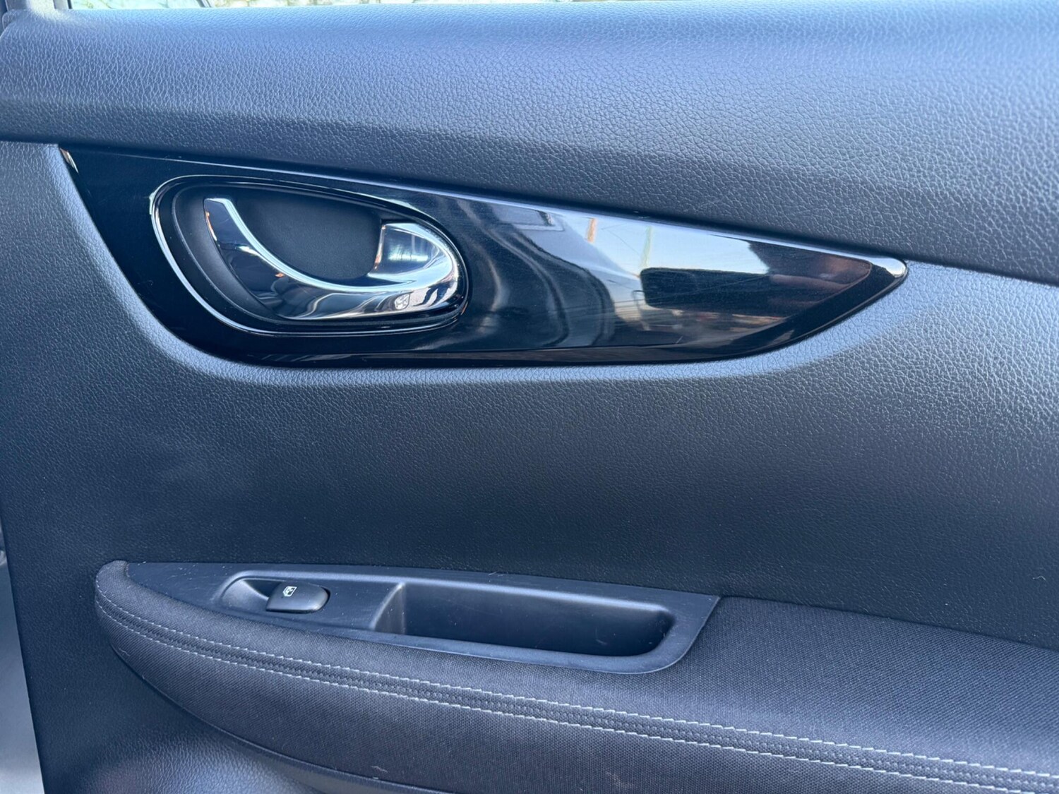 Used Nissan Qashqai 2017 for sale - 77942316: Photo 15