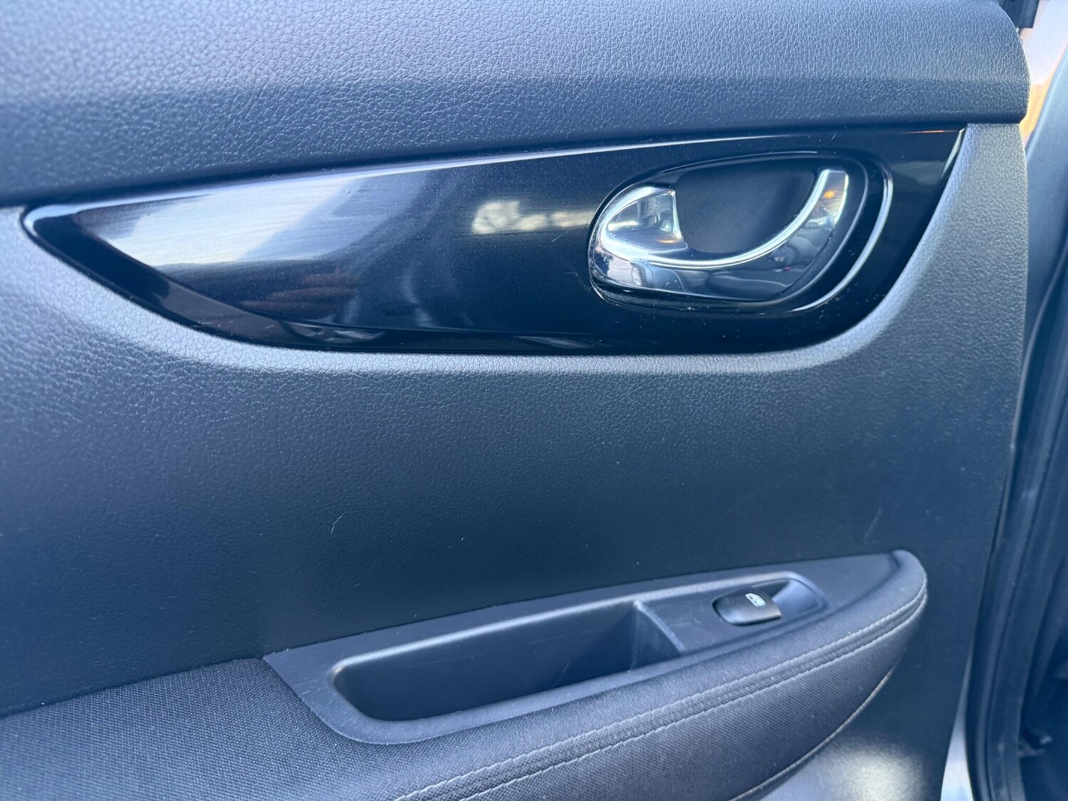 Used Nissan Qashqai 2017 for sale - 77942316: Photo 18