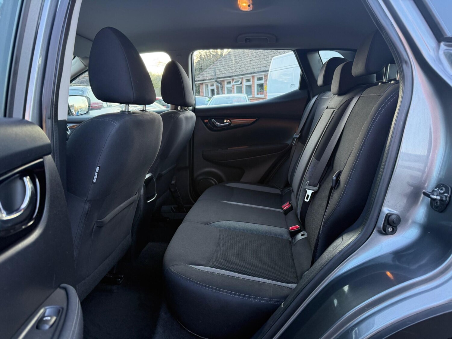 Used Nissan Qashqai 2017 for sale - 77942316: Photo 19