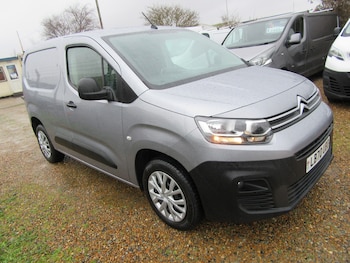 Used Citroen Berlingo 2020 for sale - 78359290: Photo
