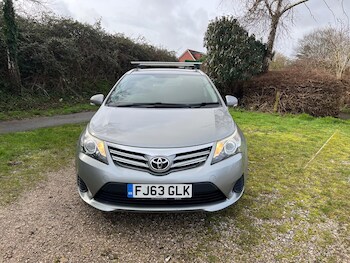 Used Toyota Avensis 2013 for sale - 77764022: Photo