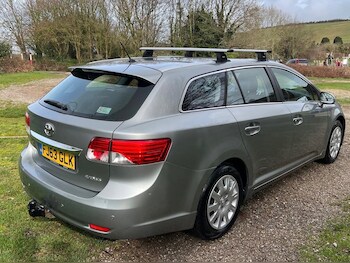 Used Toyota Avensis 2013 for sale - 77764022: Photo