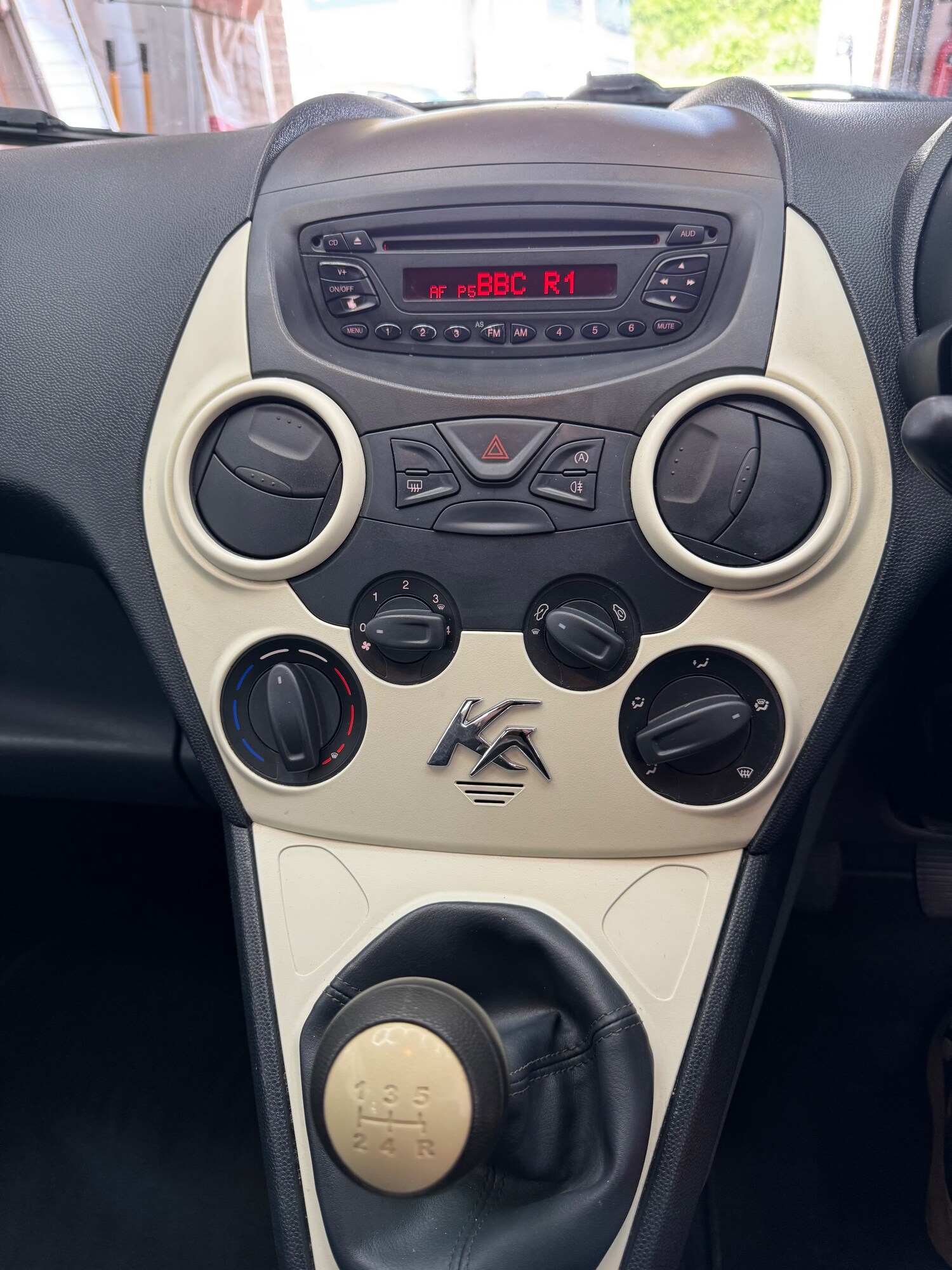 Used Ford Ka 2014 for sale - 77942405: Photo 14