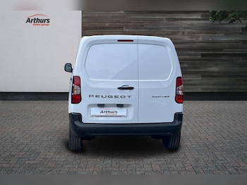 Used Peugeot Partner 2026 for sale - 78518190: Photo