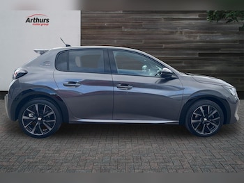 Used Peugeot 208 2023 for sale - 79213369: Photo