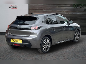 Used Peugeot 208 2023 for sale - 79147139: Photo