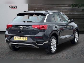 Used Volkswagen T-Roc 2020 for sale - 78518217: Photo