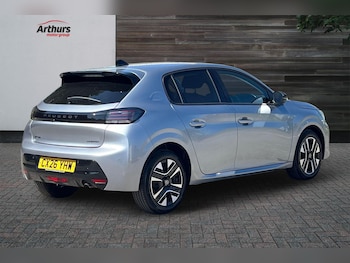 Used Peugeot 208 2026 for sale - 78518209: Photo