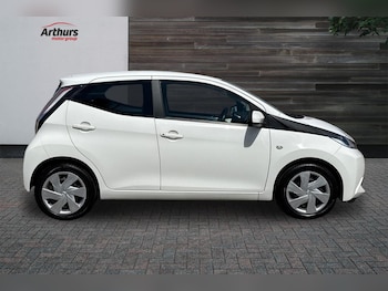 Used Toyota AYGO 2018 for sale - 79226009: Photo