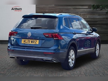 Used Volkswagen Tiguan Allspace 2019 for sale - 78518223: Photo