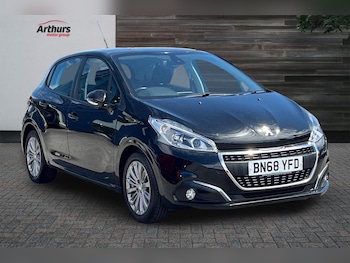 Used Peugeot 208 2018 for sale - 78563349: Photo