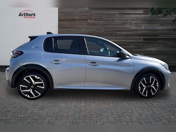 Used Peugeot 208 2024 for sale - 78518212: Photo