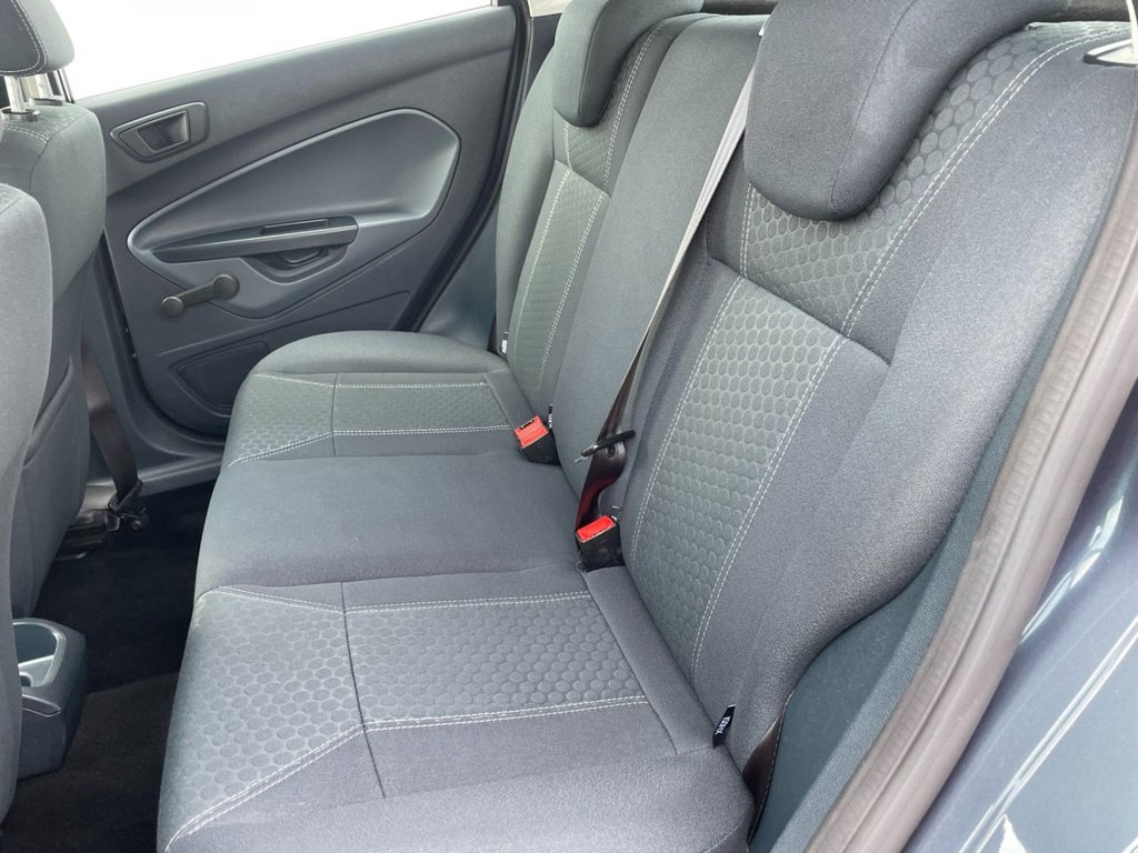 Used Ford Fiesta 2011 for sale - 76105841: Photo 10