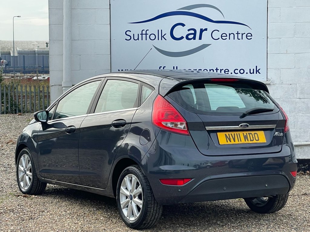 Used Ford Fiesta 2011 for sale - 76105841: Photo 2