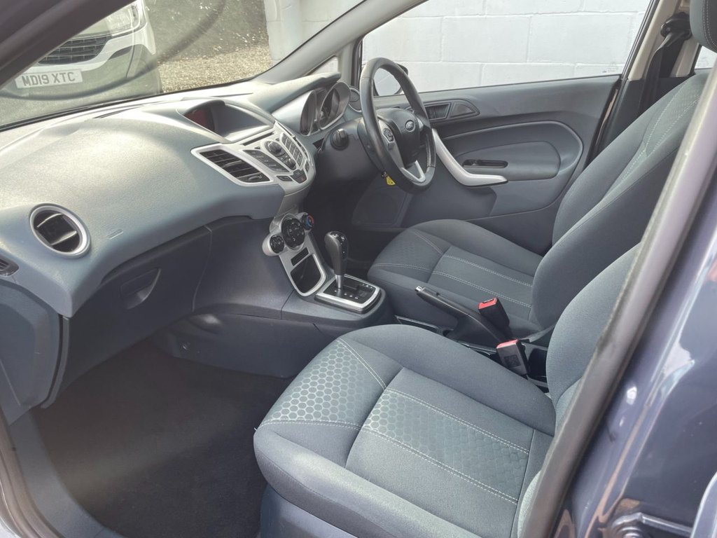 Used Ford Fiesta 2011 for sale - 76105841: Photo 5