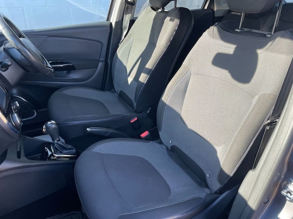 Used Renault Captur 2015 for sale - 76068827: Photo 9