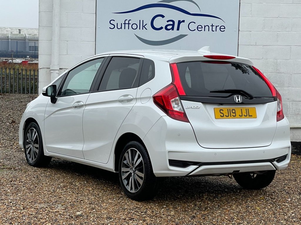 Used Honda Jazz 2019 for sale - 76119190: Photo 2