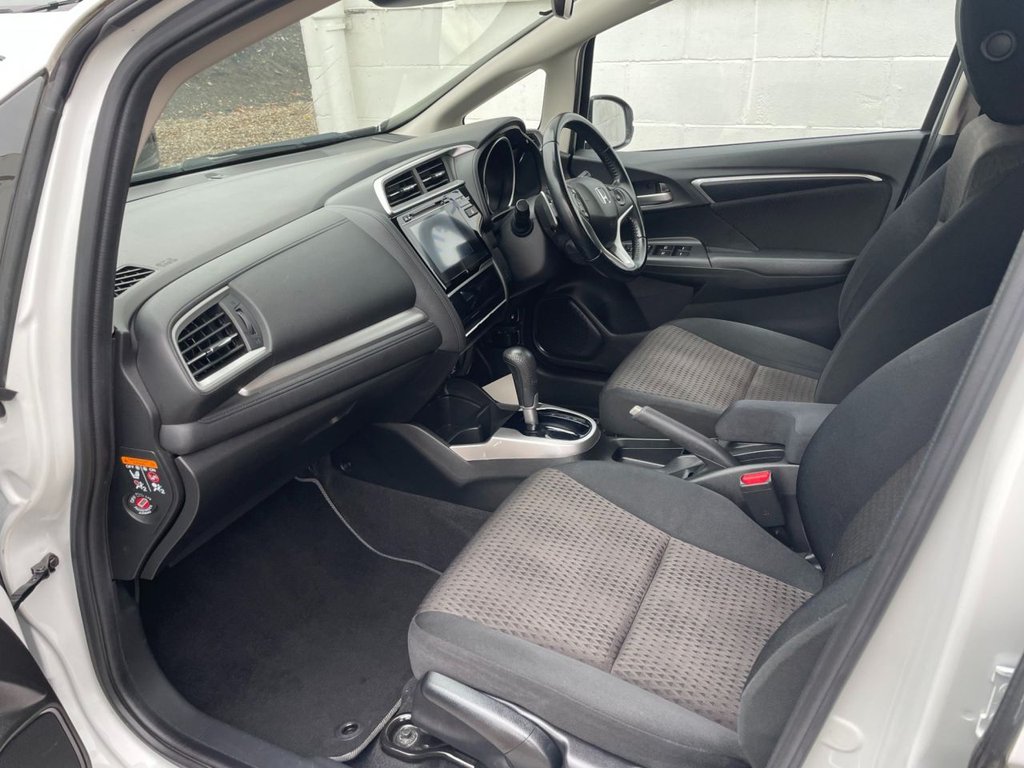 Used Honda Jazz 2019 for sale - 76119190: Photo 5