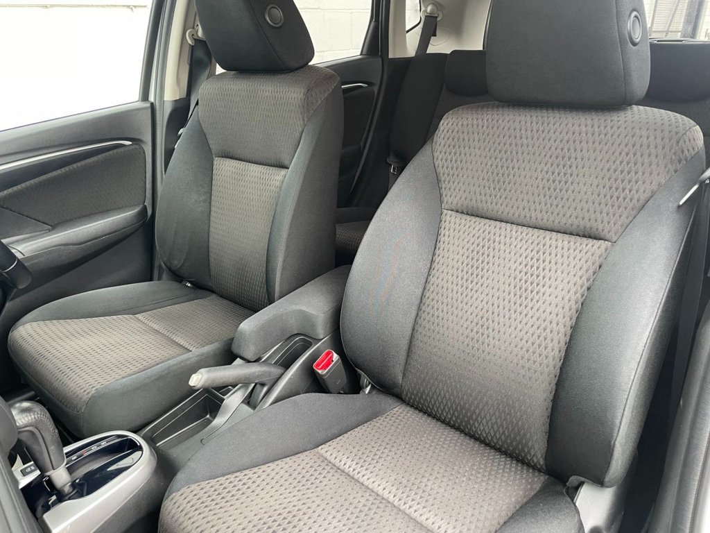 Used Honda Jazz 2019 for sale - 76119190: Photo 9