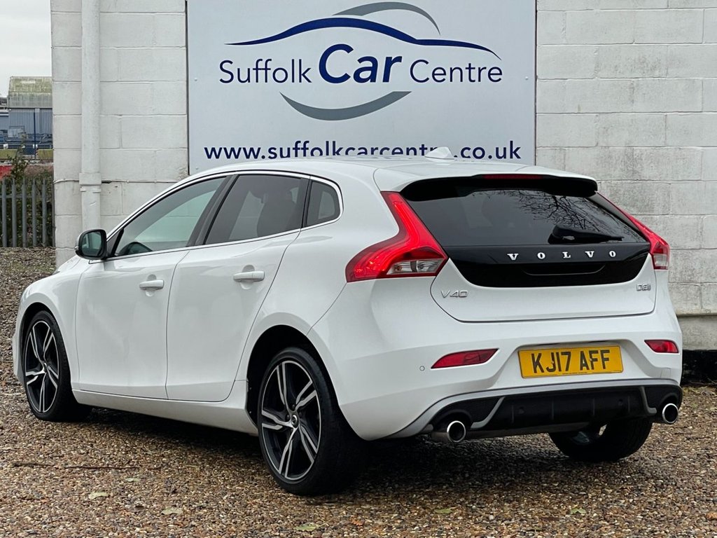 Used Volvo V40 2017 for sale - 76724869: Photo 2