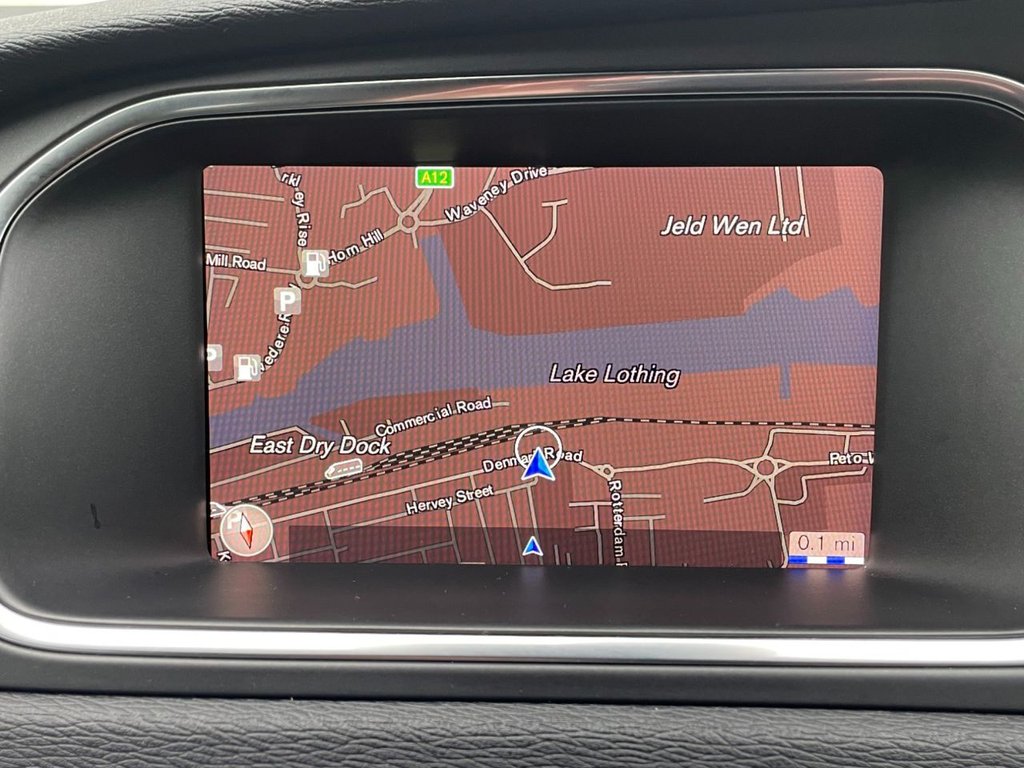 Used Volvo V40 2017 for sale - 76724869: Photo 20