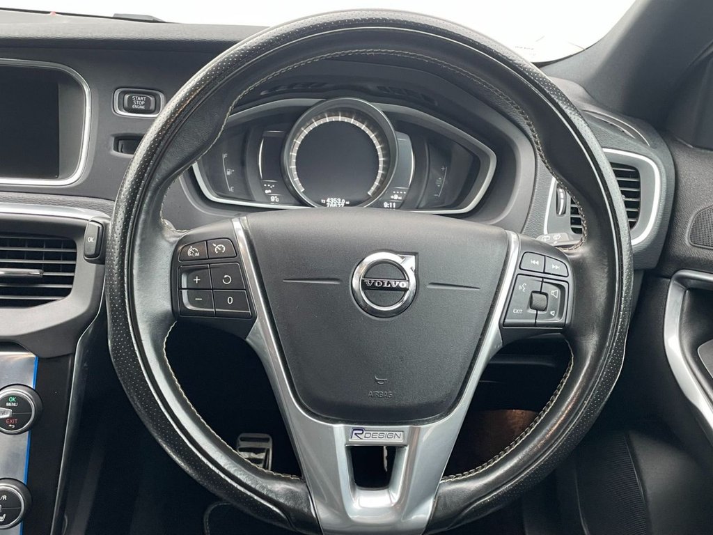 Used Volvo V40 2017 for sale - 76724869: Photo 23