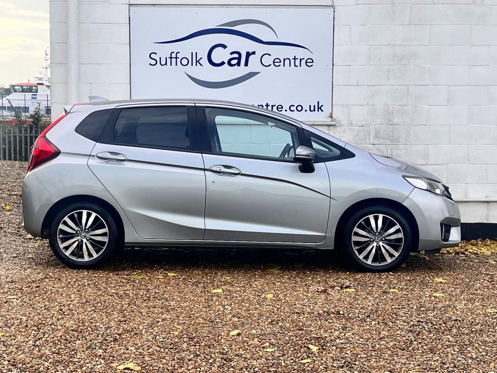 Used Honda Jazz 2015 for sale - 75974471: Photo 15