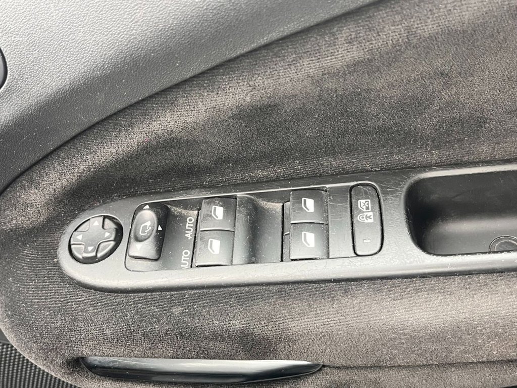 Used Citroen C3 Picasso 2012 for sale - 76376141: Photo 20