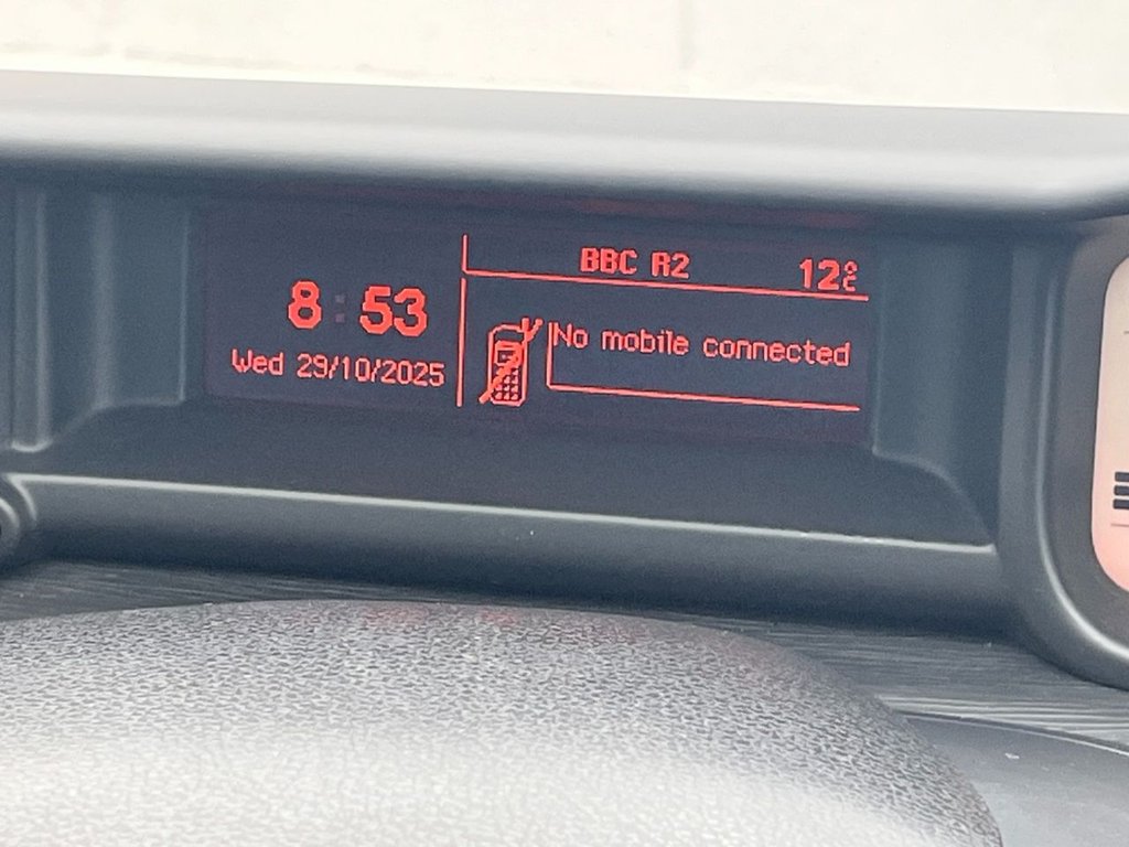 Used Citroen C3 Picasso 2012 for sale - 76376141: Photo 27