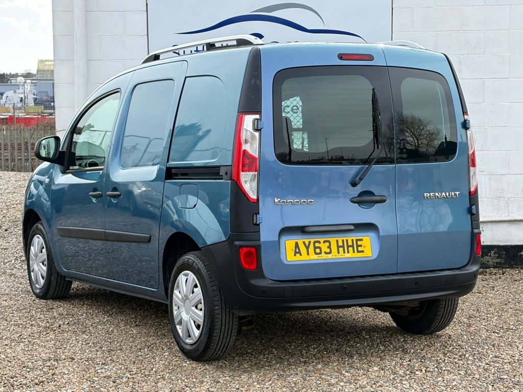Used Renault Kangoo 2013 for sale - 77880022: Photo 2