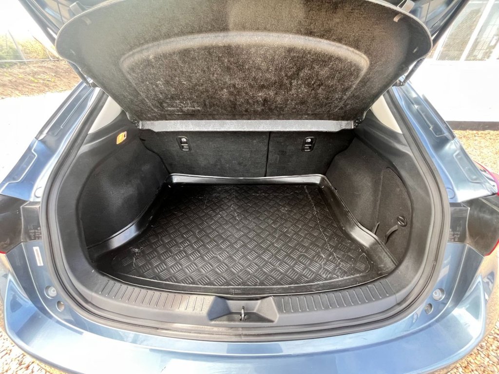 Used Mazda Mazda3 2015 for sale - 75877445: Photo 17