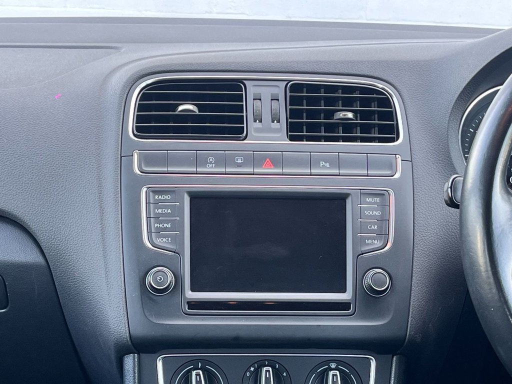 Used Volkswagen Polo 2015 for sale - 76396479: Photo 22