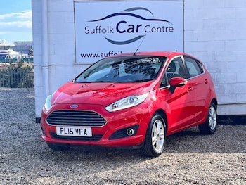2015 (15) - 1.25 Zetec Hatchback 5dr Petrol Manual Euro 6 (82 ps)