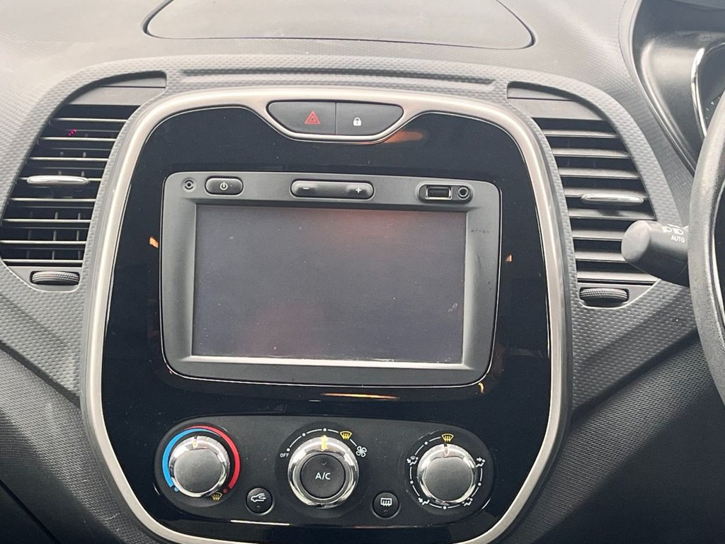 Used Renault Captur 2015 for sale - 76056805: Photo 22