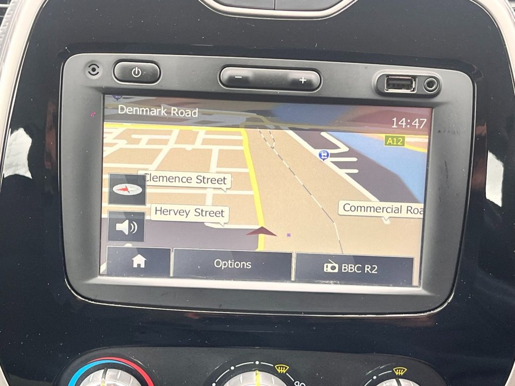 Used Renault Captur 2015 for sale - 76056805: Photo 25