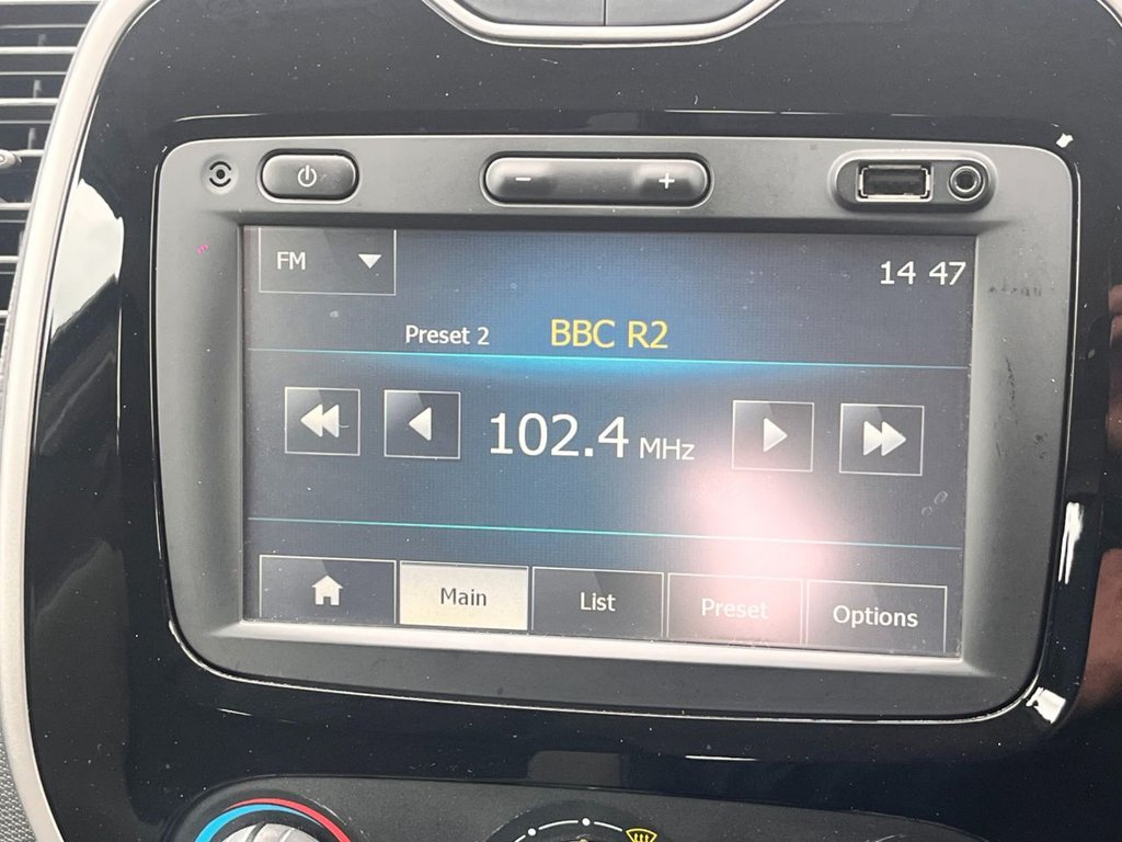 Used Renault Captur 2015 for sale - 76056805: Photo 27